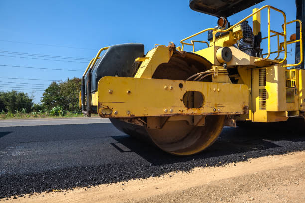 Best Asphalt Driveway Installation  in Naples, TX